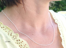 Charger l&#39;image dans la galerie, Chaine argent massif 925/1000 maille gourmette diamantée 1,5 mm
